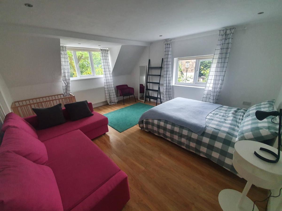 Beautiful House In The Heart Of A Golf Course. Lejlighed Manchester Eksteriør billede