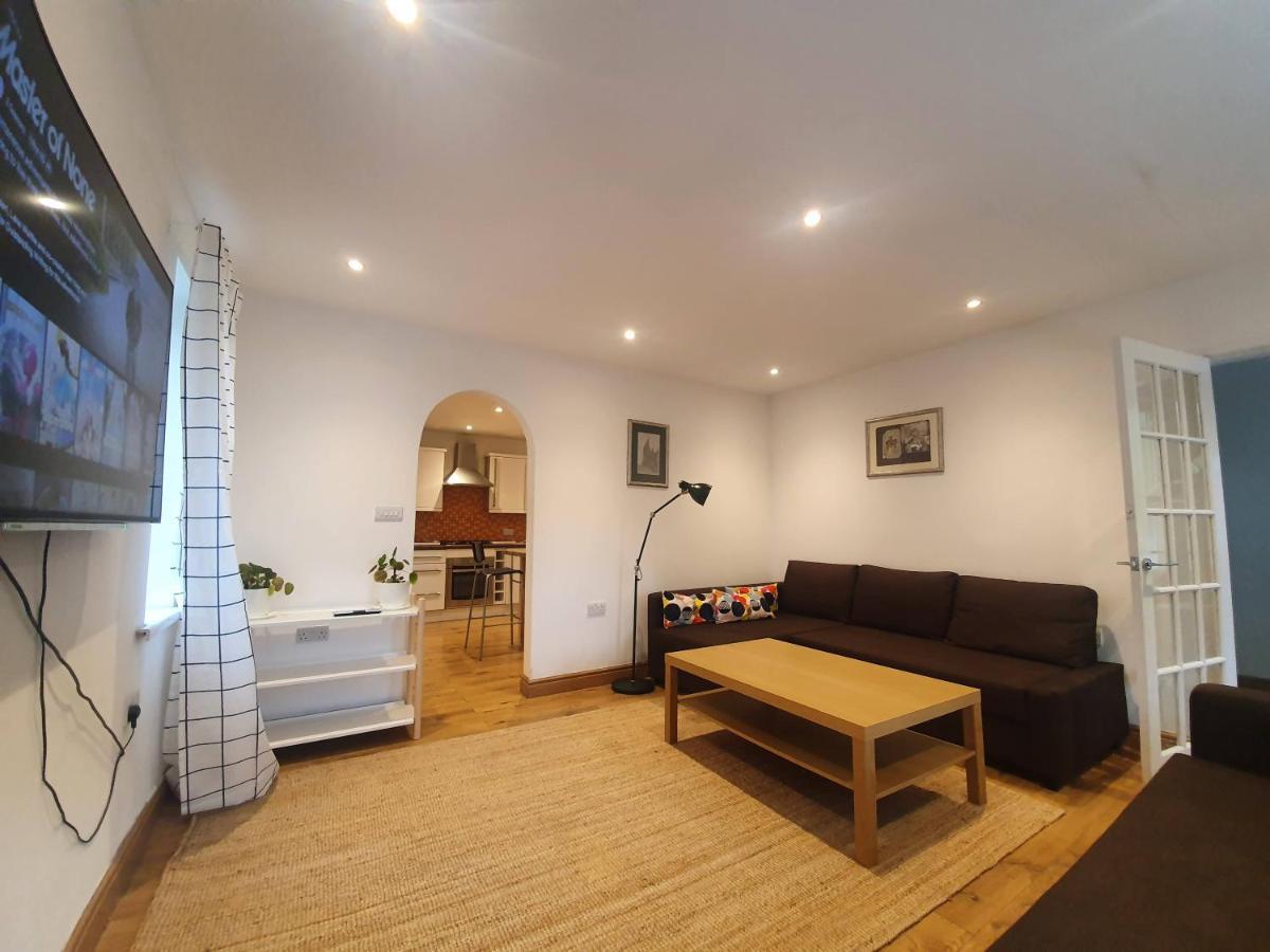Beautiful House In The Heart Of A Golf Course. Lejlighed Manchester Eksteriør billede