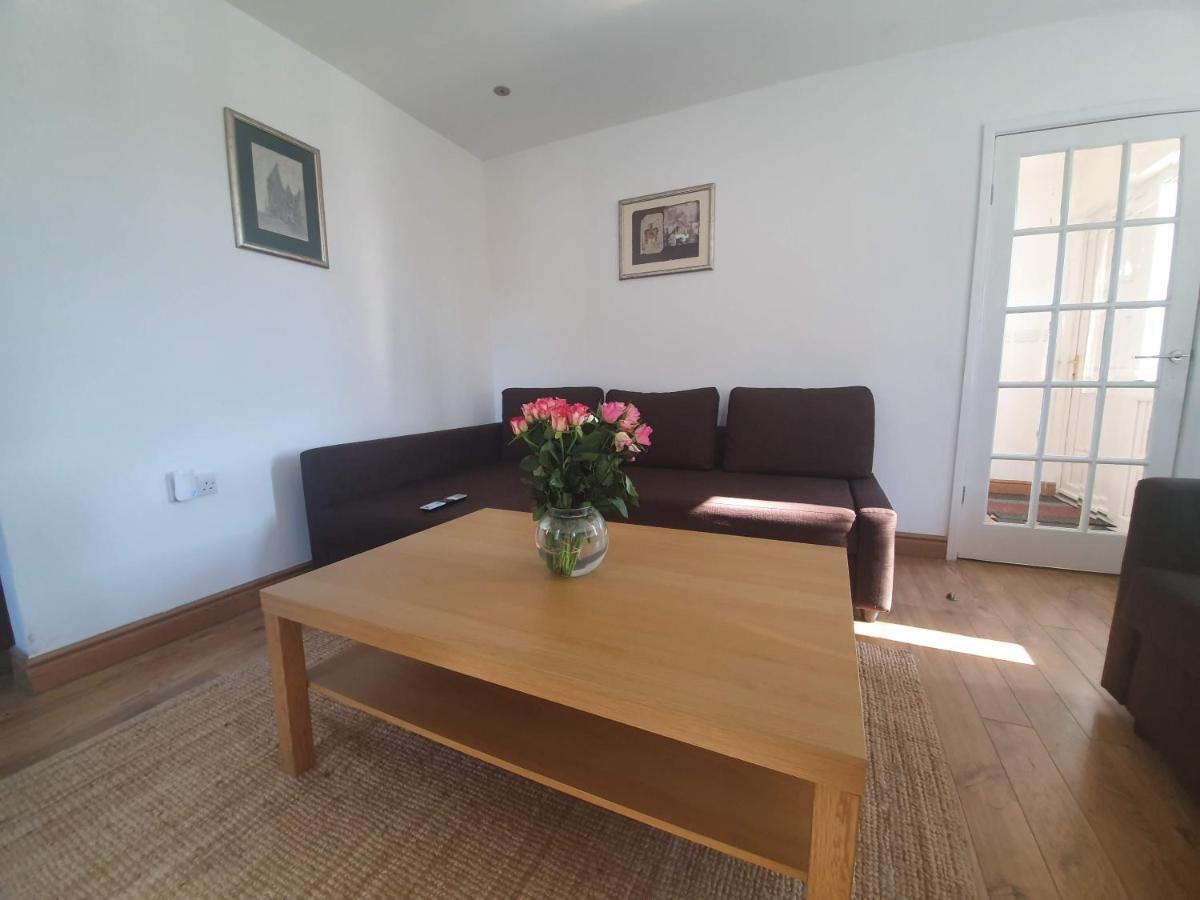 Beautiful House In The Heart Of A Golf Course. Lejlighed Manchester Eksteriør billede